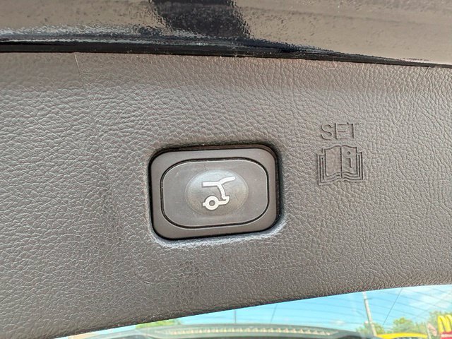 Certified 2024 Ford Edge SEL w/ Convenience Package AWD/4WD image 16
