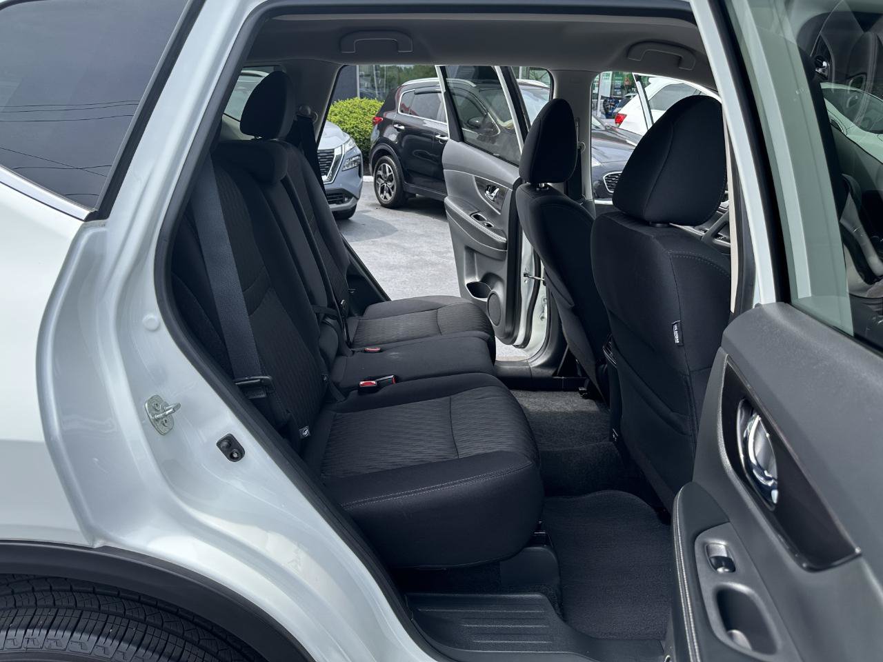 Used 2019 Nissan Rogue S w/ Special Edition Package AWD/4WD image 37