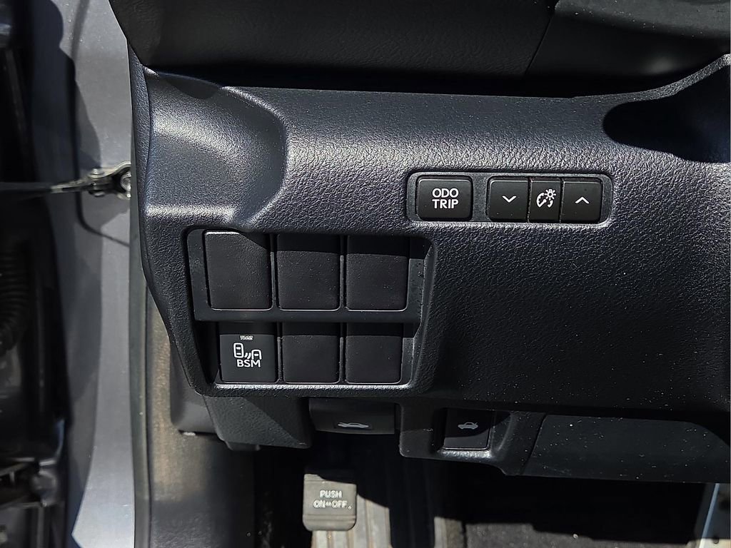 Used 2016 Lexus IS 300 AWD w/ F Sport Package image 26