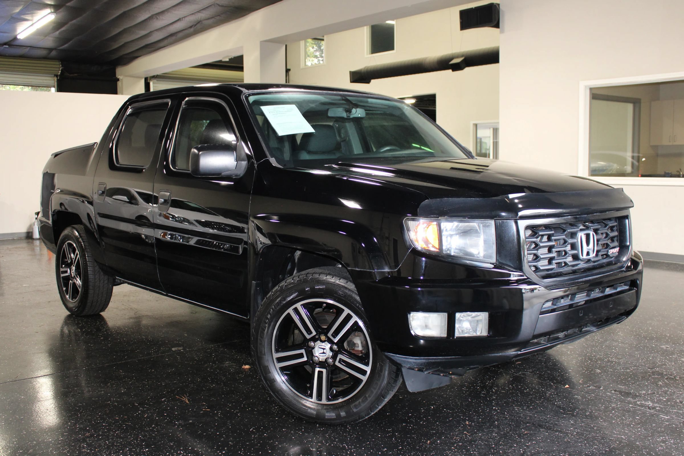 Used 2014 Honda Ridgeline Sport image 32