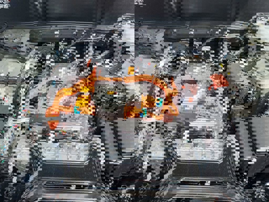 New 2026 Cadillac Vistiq Platinum AWD/4WD image 26