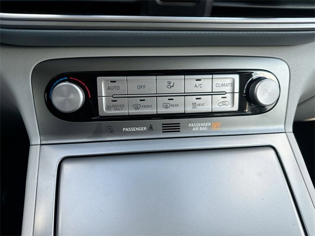 Used 2020 Hyundai Kona Limited image 19