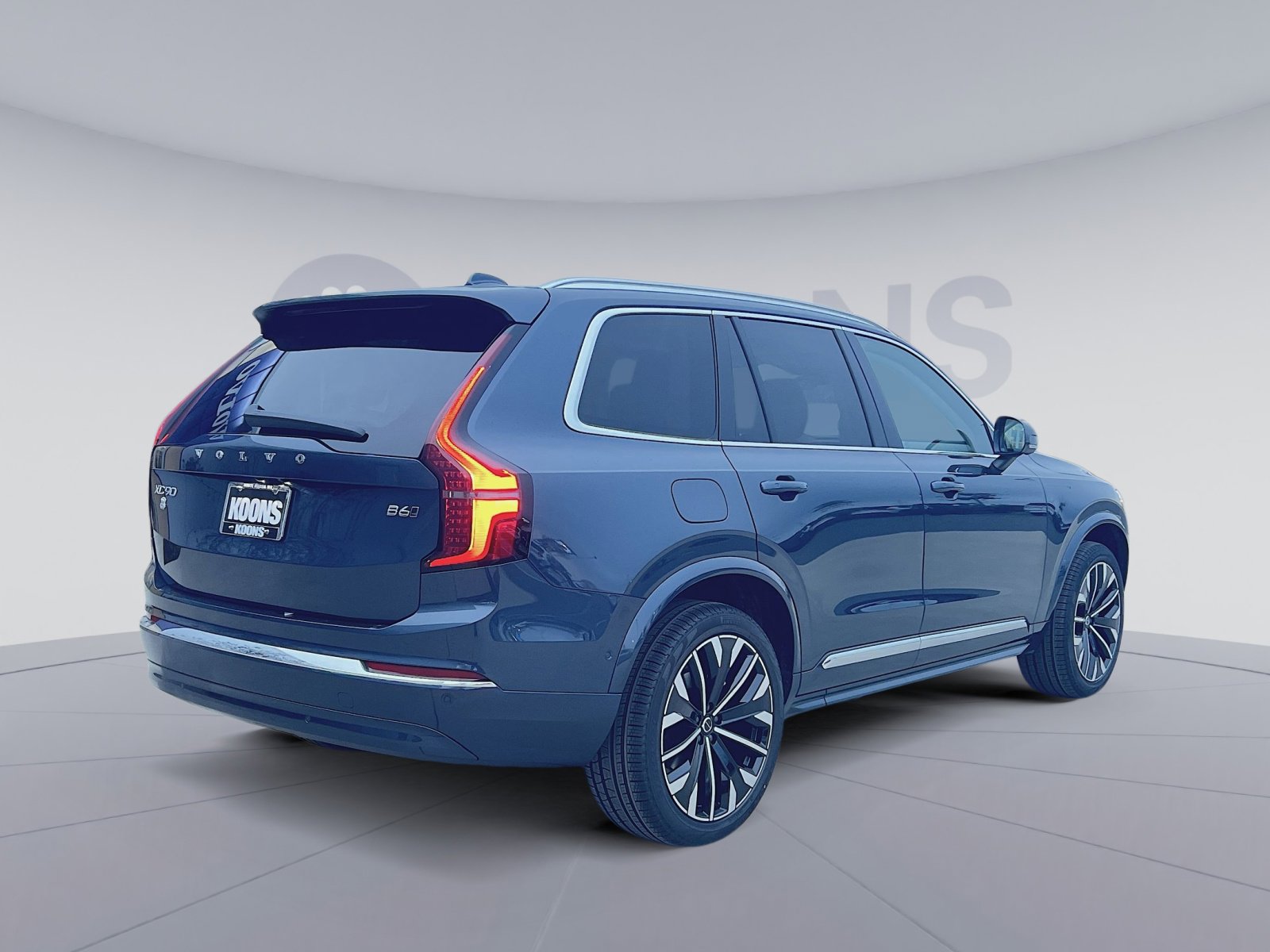 New 2026 Volvo XC90 B6 Ultra w/ Lounge Package image 7