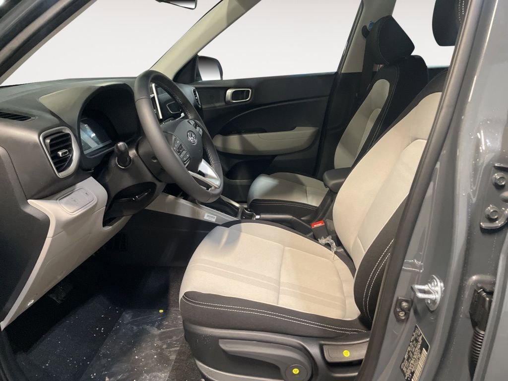 New 2026 Hyundai Venue SEL image 16