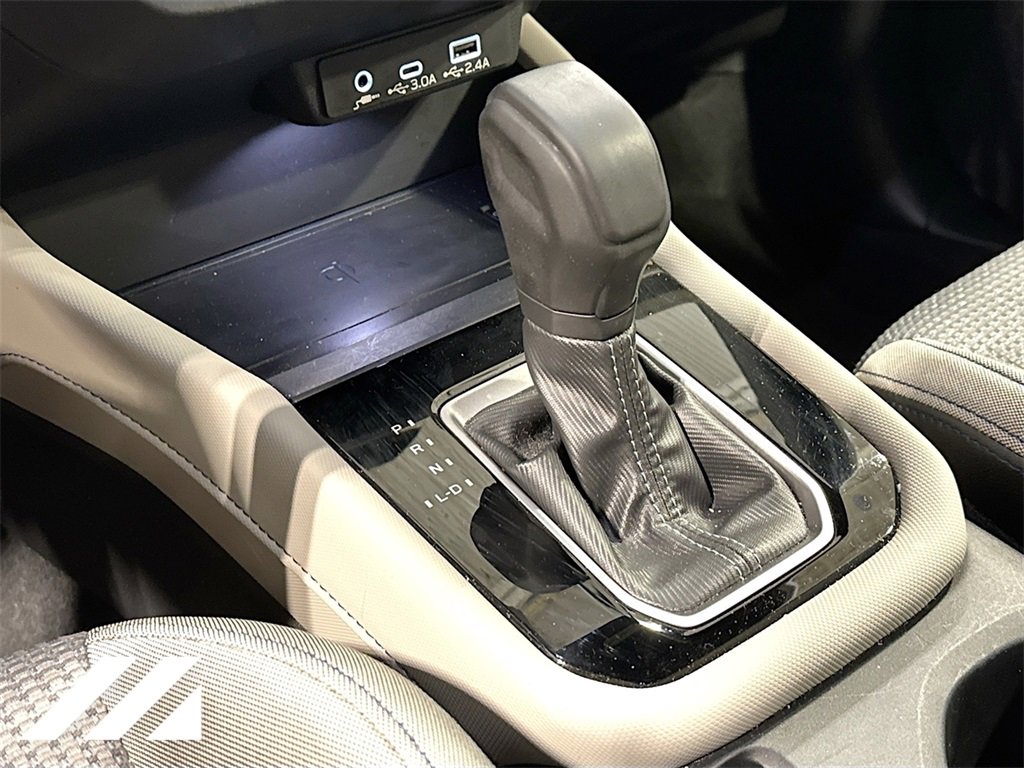 Certified 2025 Subaru Forester Premium image 18