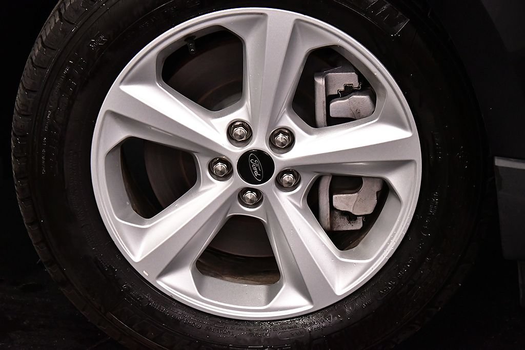 Used 2024 Ford Edge SE AWD/4WD image 9