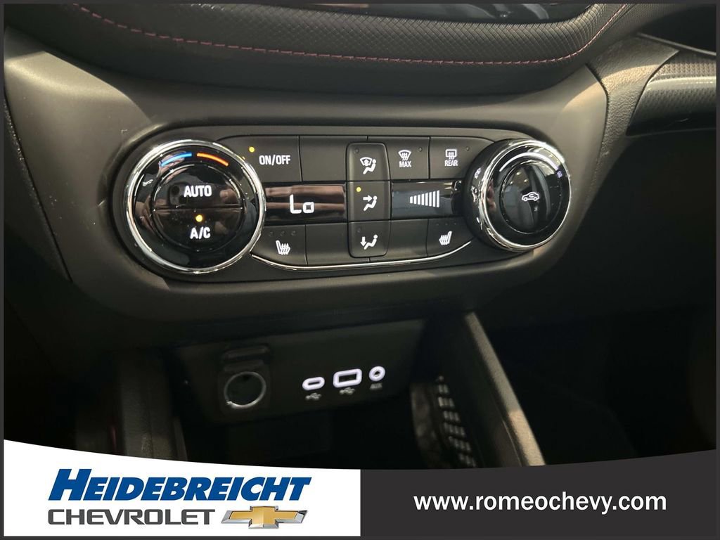 Certified 2023 Chevrolet TrailBlazer RS w/ Convenience Package image 23