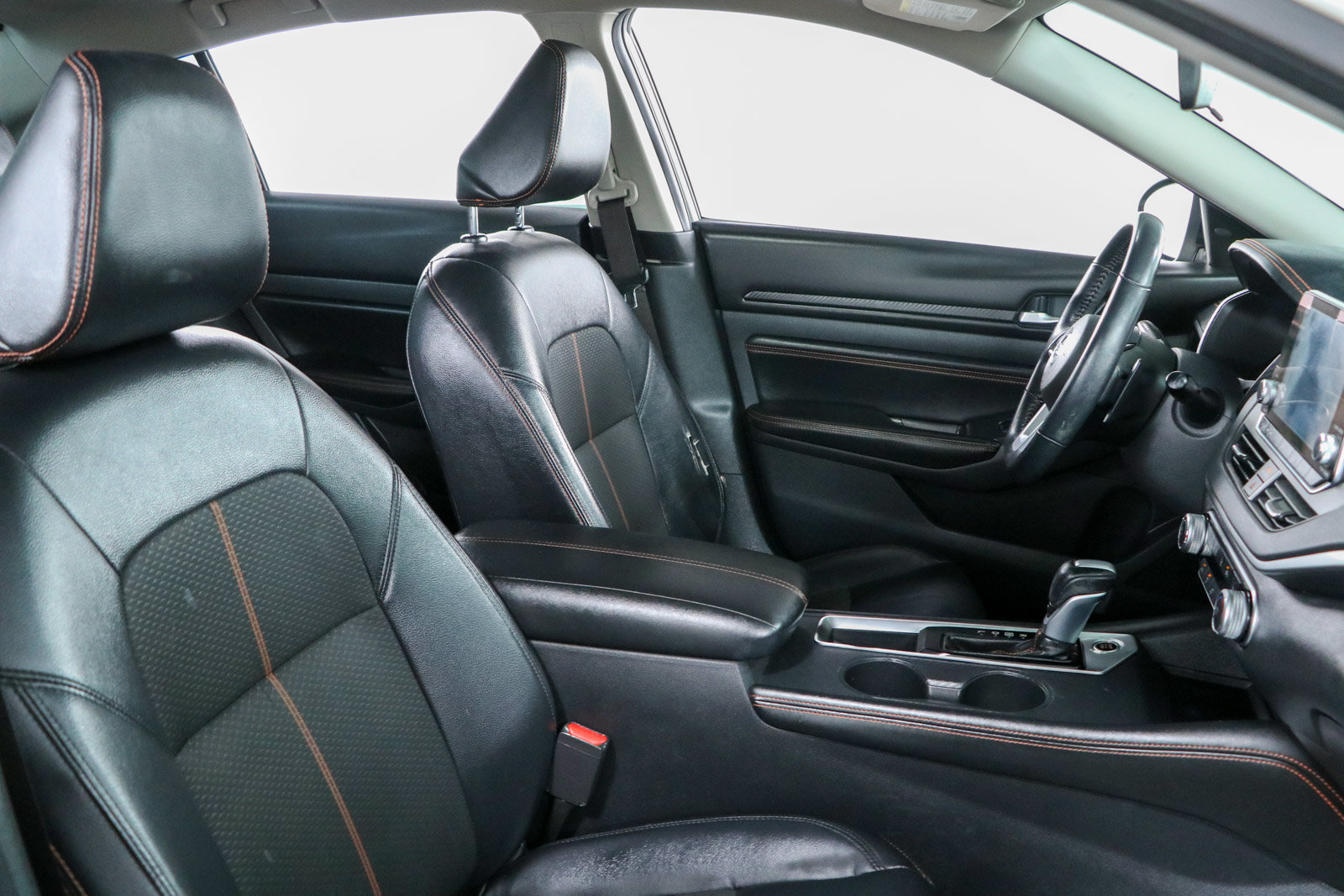 Used 2021 Nissan Altima 2.5 SR w/ SR Premium Package FWD image 27