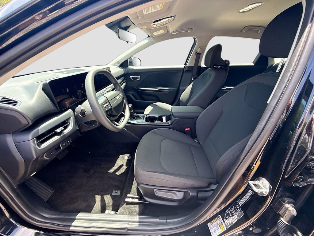 Used 2026 Kia K4 FWD image 21