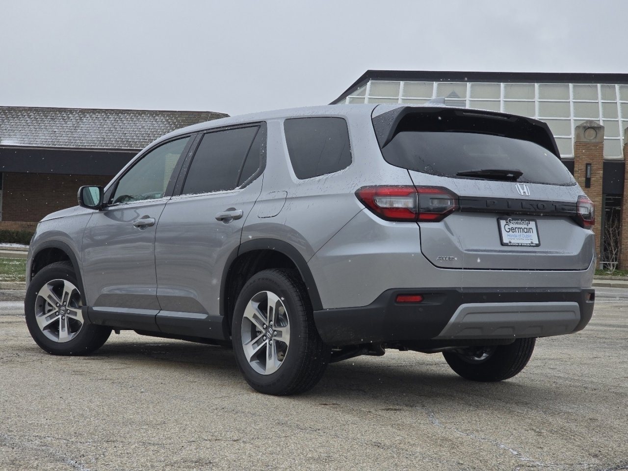 New 2025 Honda Pilot EX-L image 14