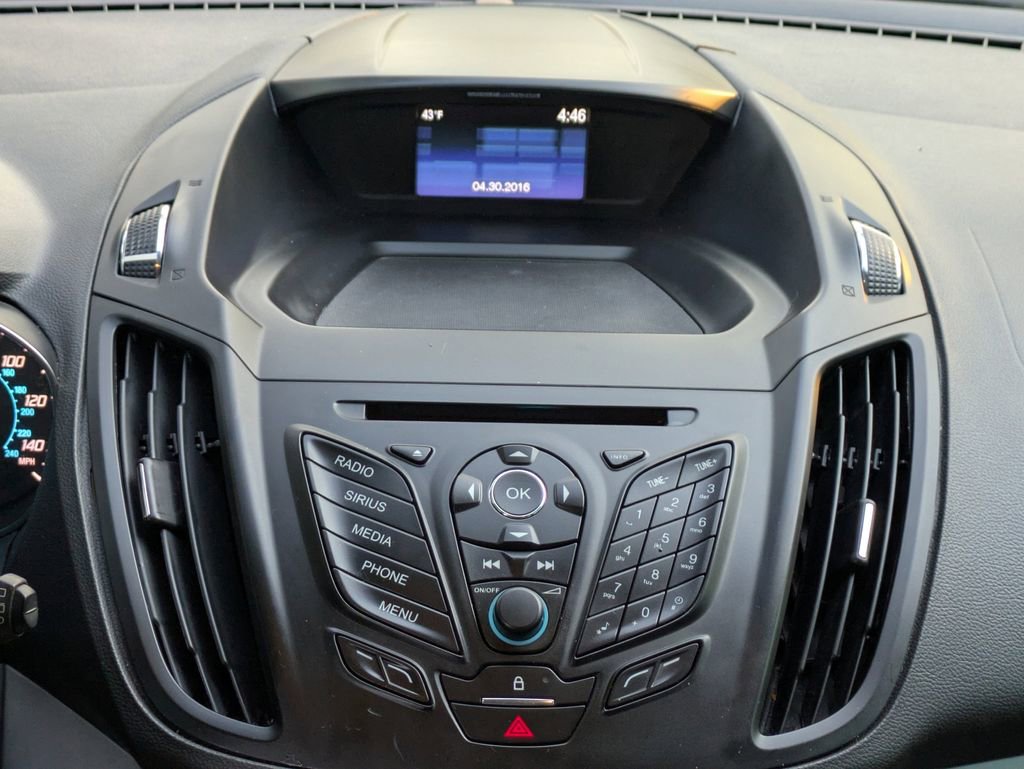 Used 2015 Ford Escape SE image 18