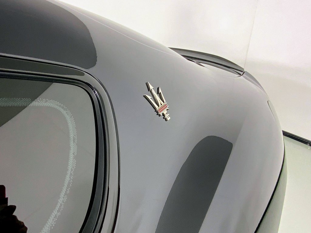 Used 2024 Maserati GranTurismo Trofeo image 13