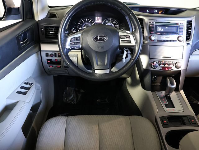 Used 2012 Subaru Legacy 2.5i Premium w/ All-Weather Pkg AWD/4WD image 3