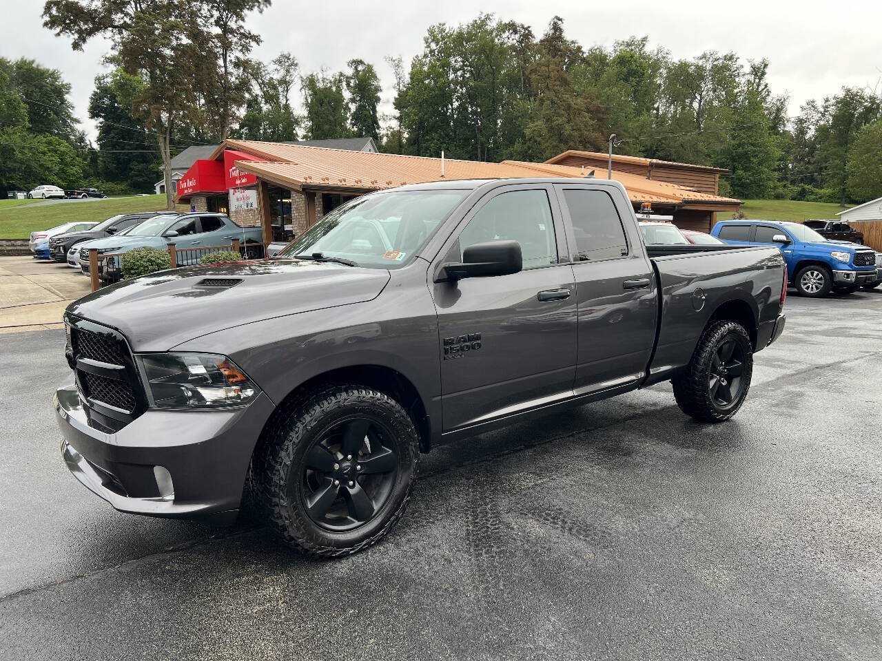 Used 2021 RAM 1500 Express w/ Wheel & Sound Group AWD/4WD image 1