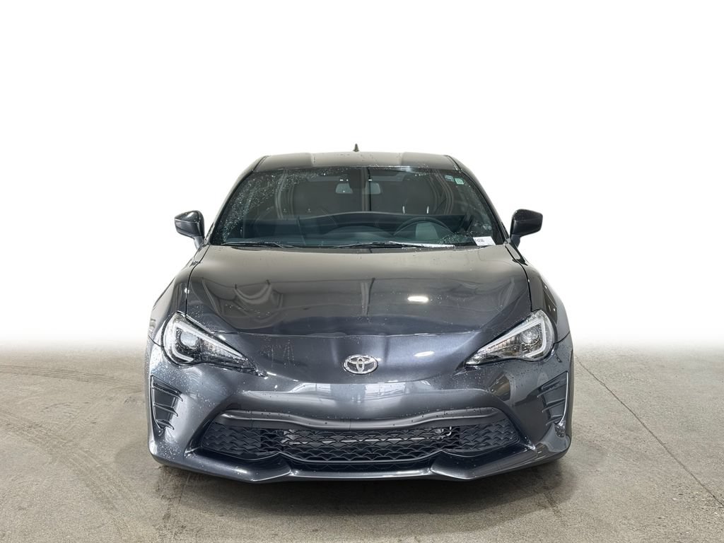 Used 2019 Toyota 86 RWD image 2