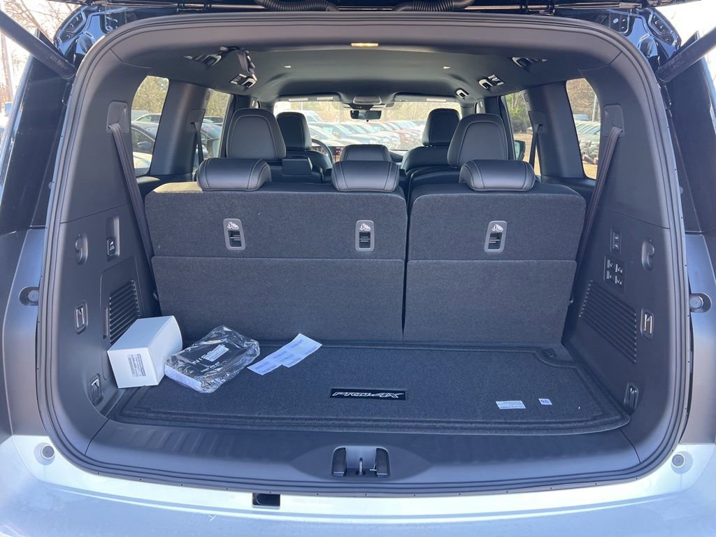 New 2025 Nissan Armada PRO-4X image 25