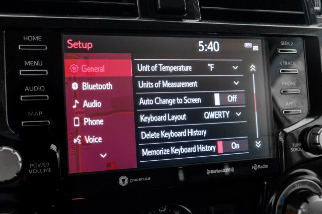 Used 2020 Toyota 4Runner TRD Off-Road AWD/4WD image 33