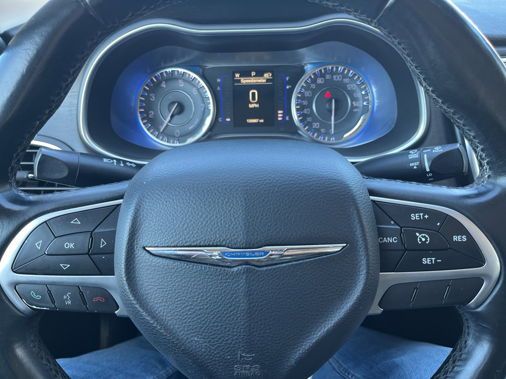 Used 2016 Chrysler 200 Limited w/ Convenience Group image 12