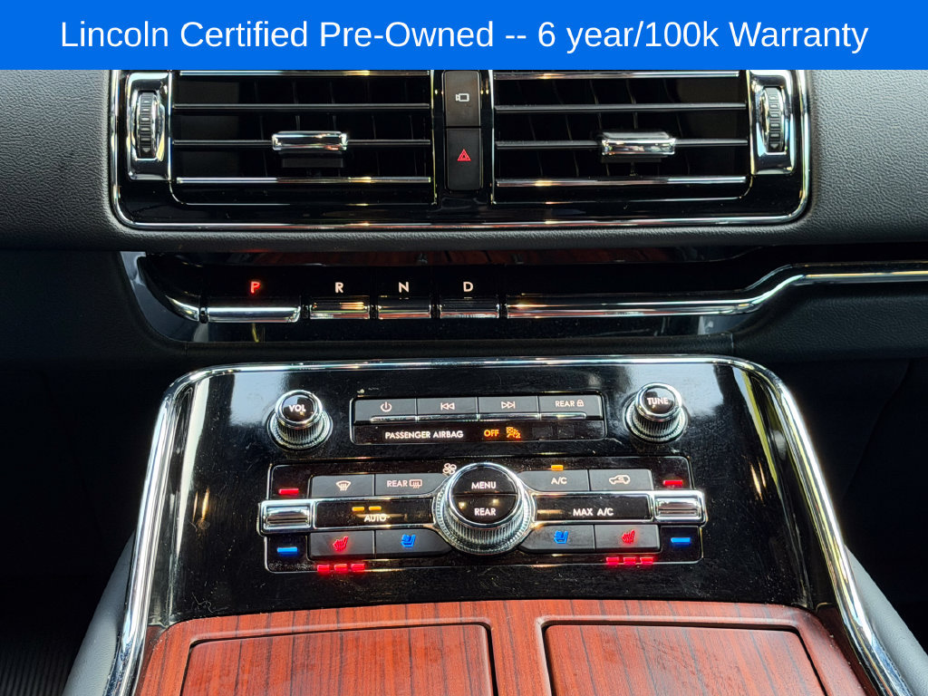 Certified 2024 Lincoln Navigator Premiere AWD/4WD image 12