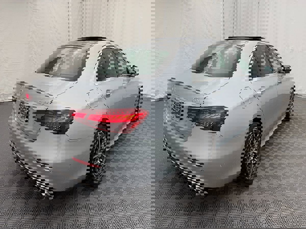 Used 2021 Mercedes-Benz E 53 AMG 4MATIC Sedan image 4