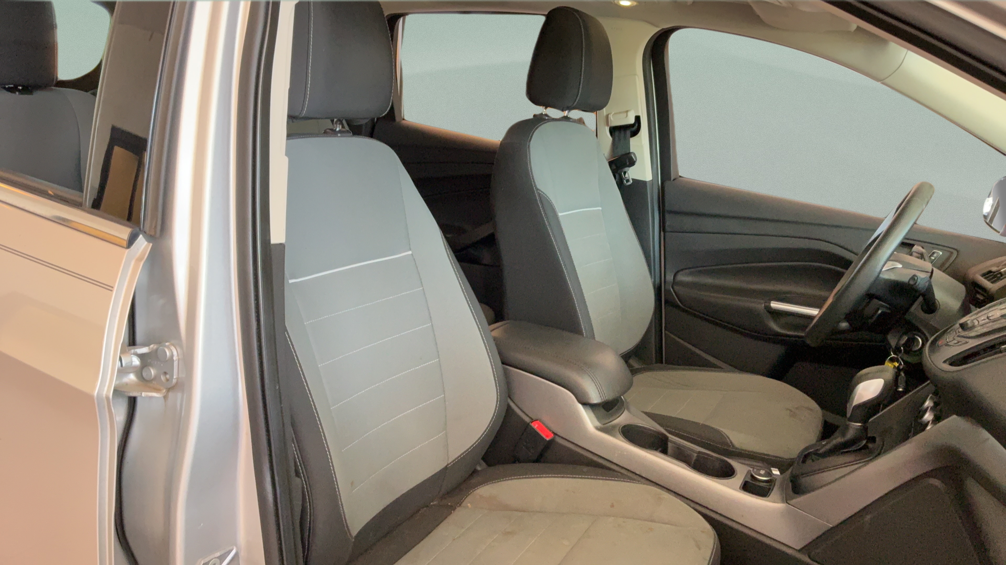 Used 2014 Ford Escape SE FWD image 32