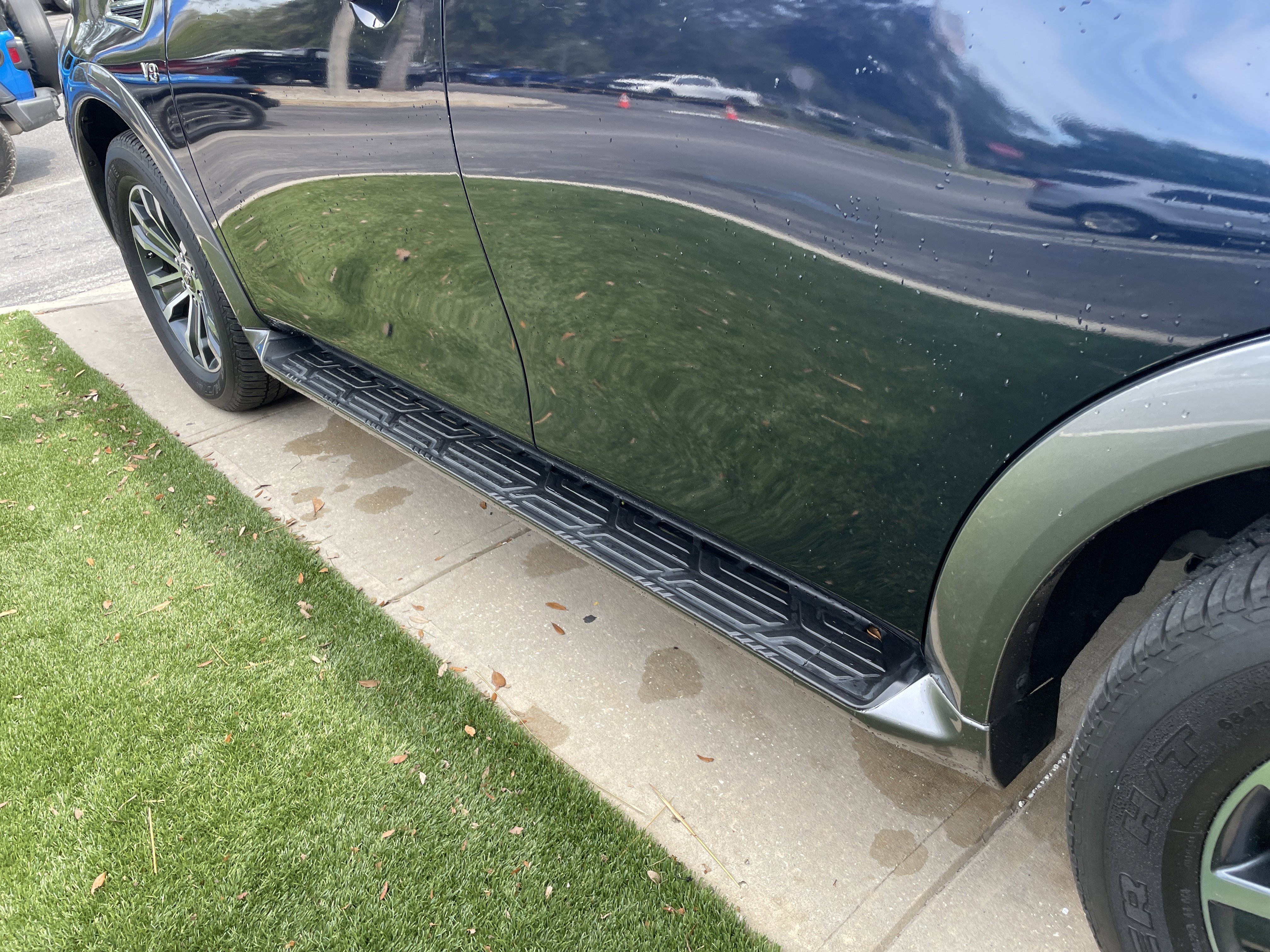 Used 2020 Nissan Armada SL image 10