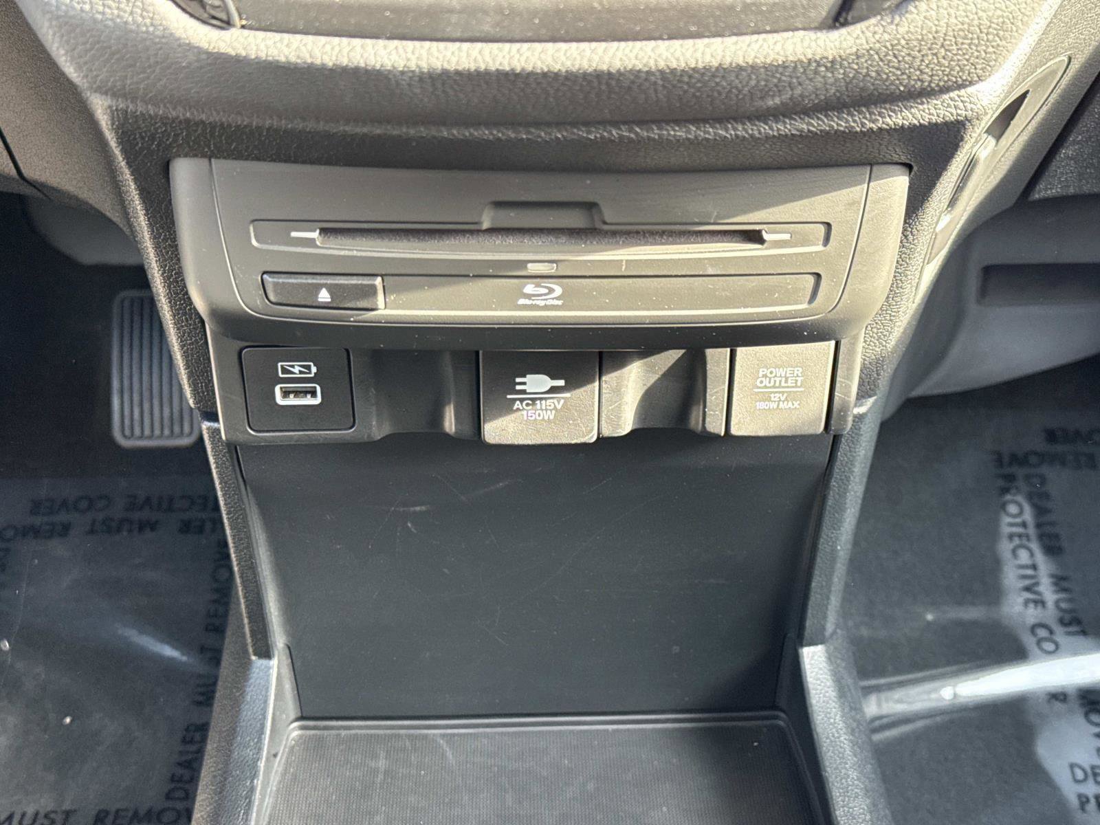 Used 2023 Honda Odyssey Elite image 7