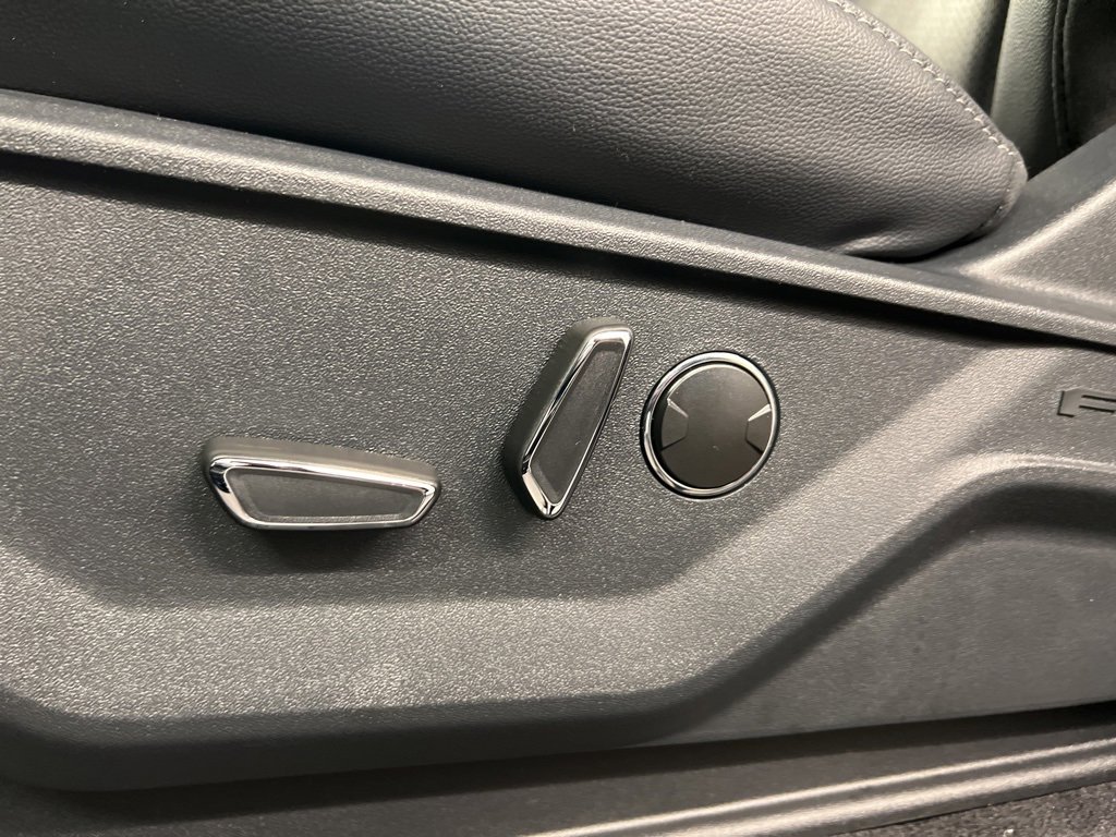 New 2026 Ford F150 Lariat w/ Equipment Group 502A High image 30