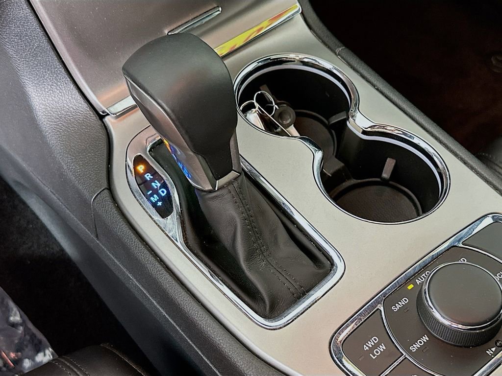 Used 2018 Jeep Grand Cherokee Limited AWD/4WD image 22