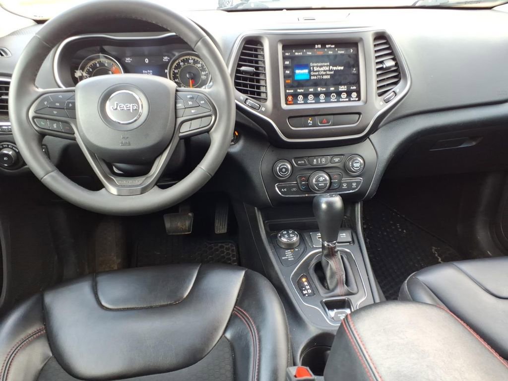 Used 2020 Jeep Cherokee Trailhawk image 7