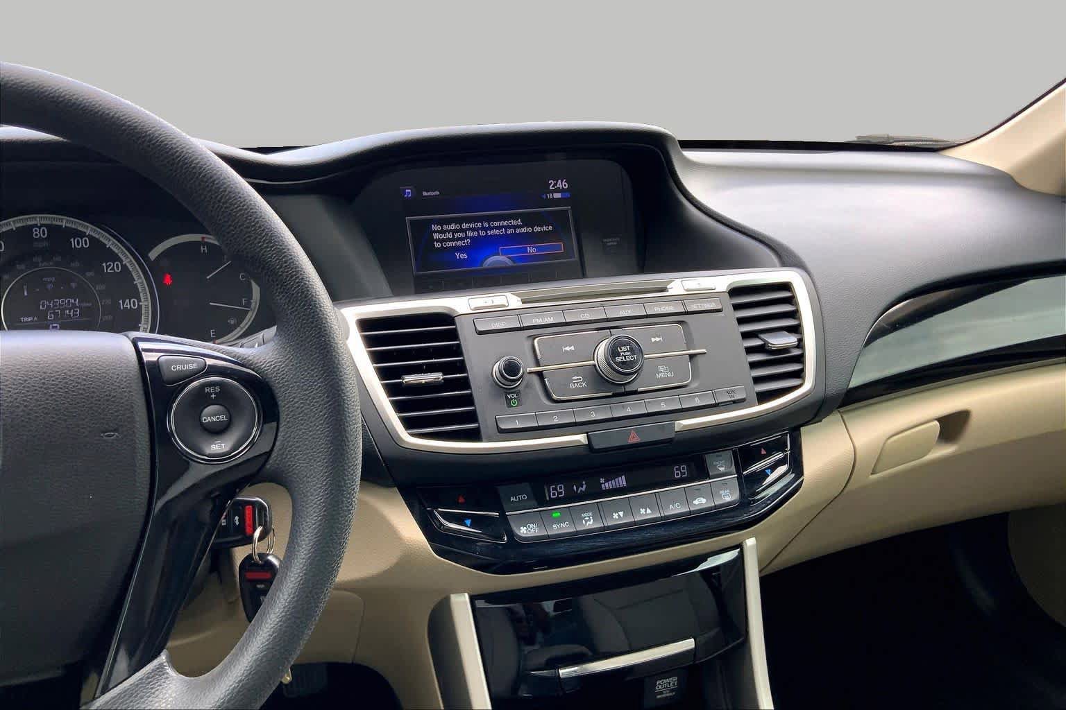 Used 2016 Honda Accord LX image 7