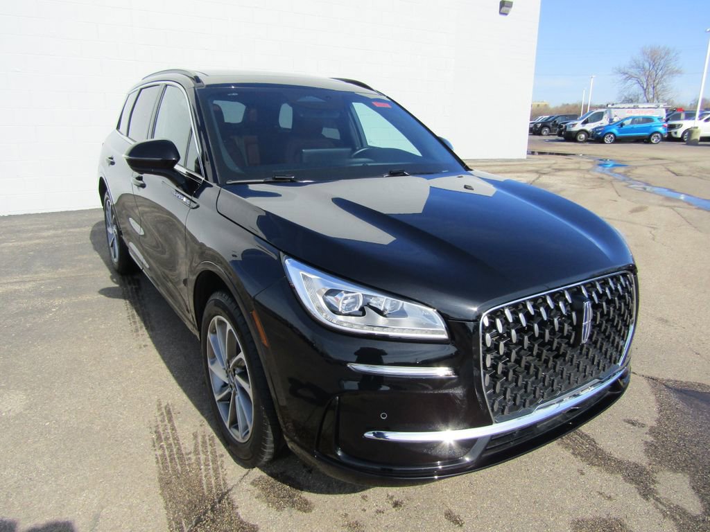Used 2025 Lincoln Corsair Grand Touring w/ Equipment Group 301A AWD/4WD image 10