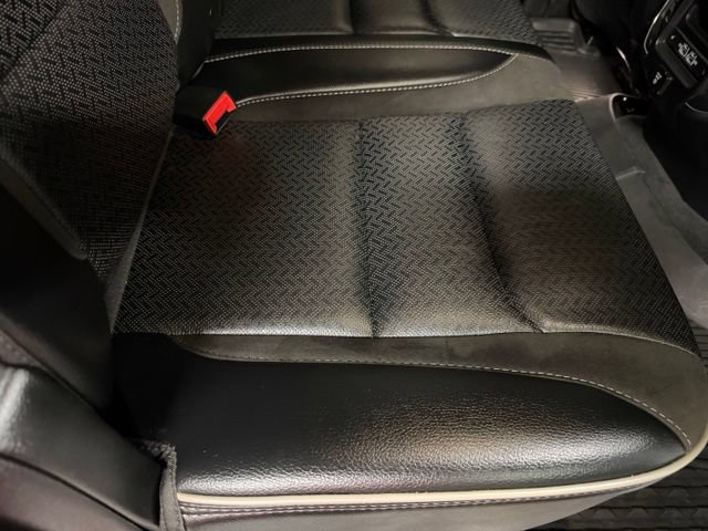 Used 2022 RAM 1500 Laramie AWD/4WD image 23