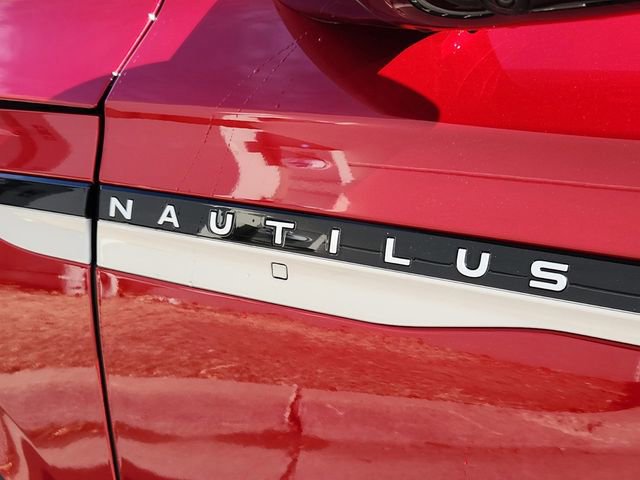 New 2025 Lincoln Nautilus Premier w/ Equipment Group 102A image 12