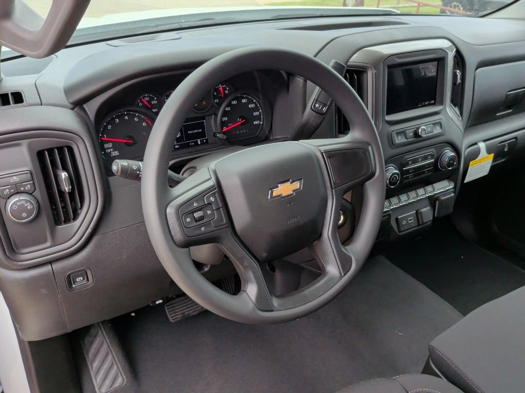 New 2026 Chevrolet Silverado 1500 Custom w/ LPO, Dark Essentials Package RWD image 14