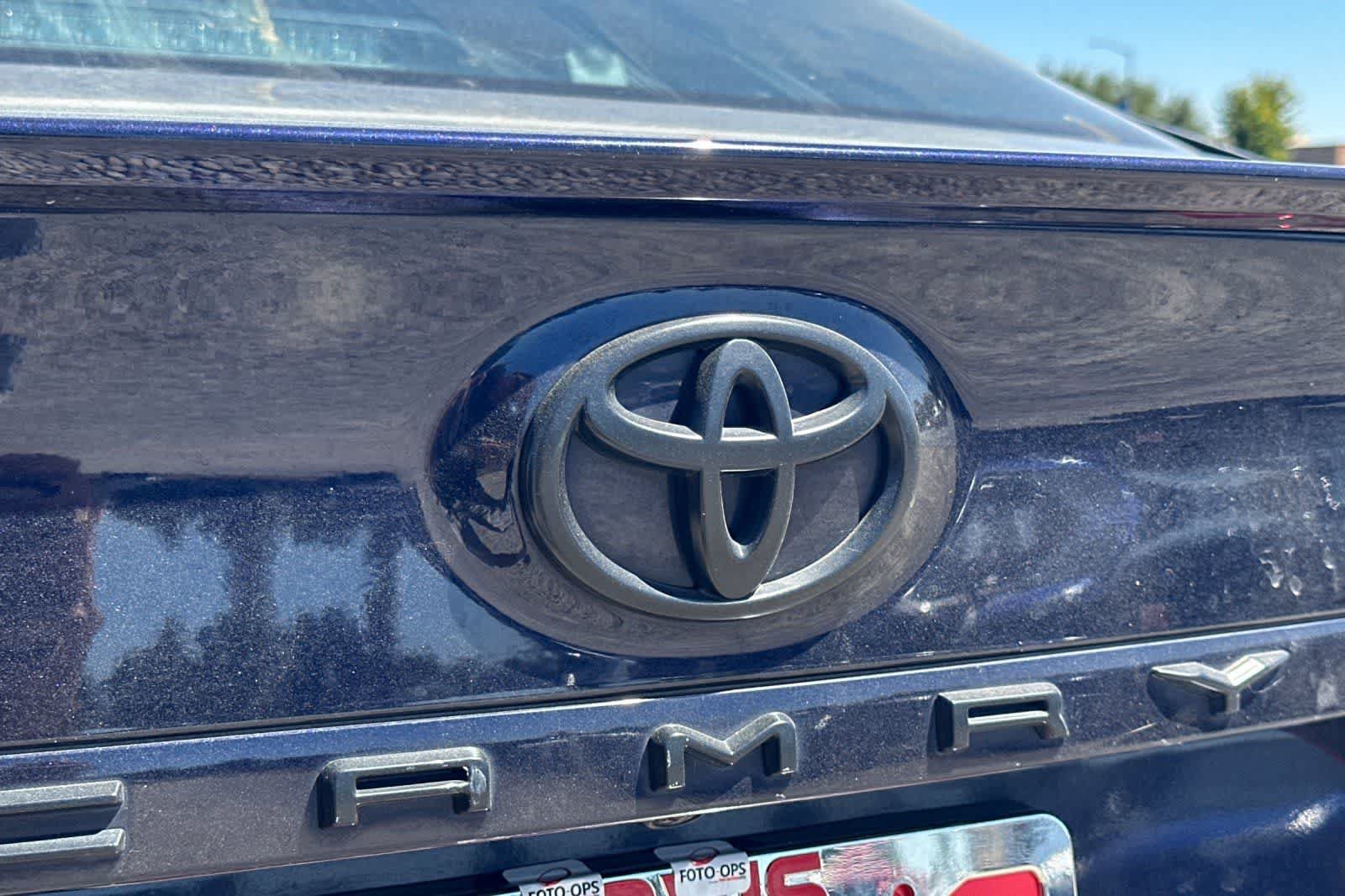 Used 2022 Toyota Camry SE FWD image 13