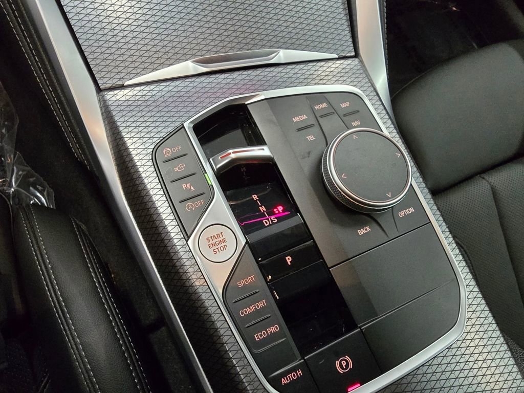 Used 2025 BMW M440i image 27