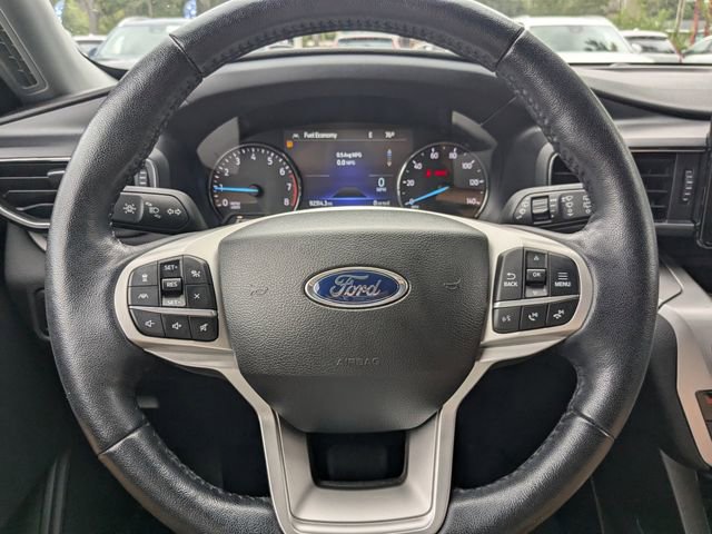 Used 2022 Ford Explorer XLT w/ Equipment Group 202A image 34