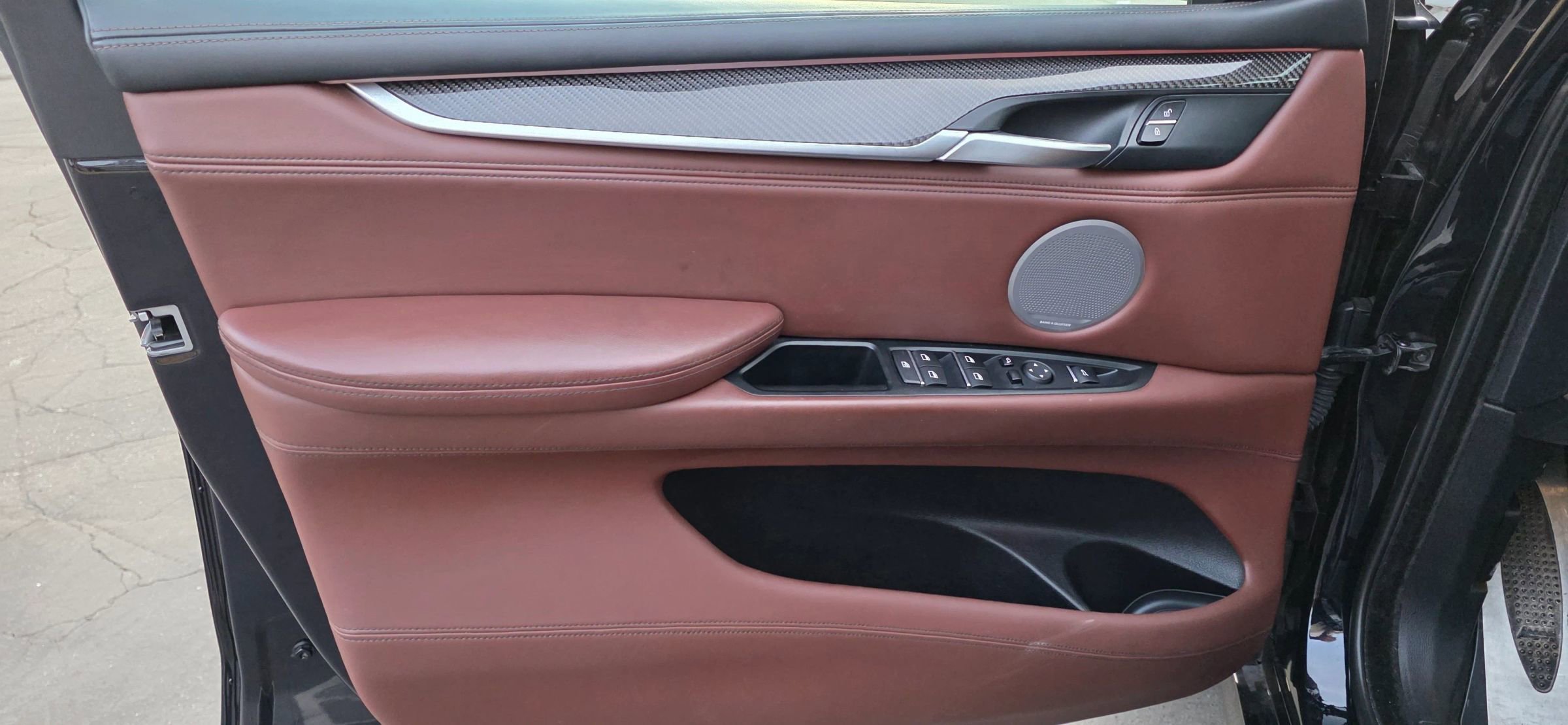 Used 2017 BMW X5 M w/ Executive Package image 30