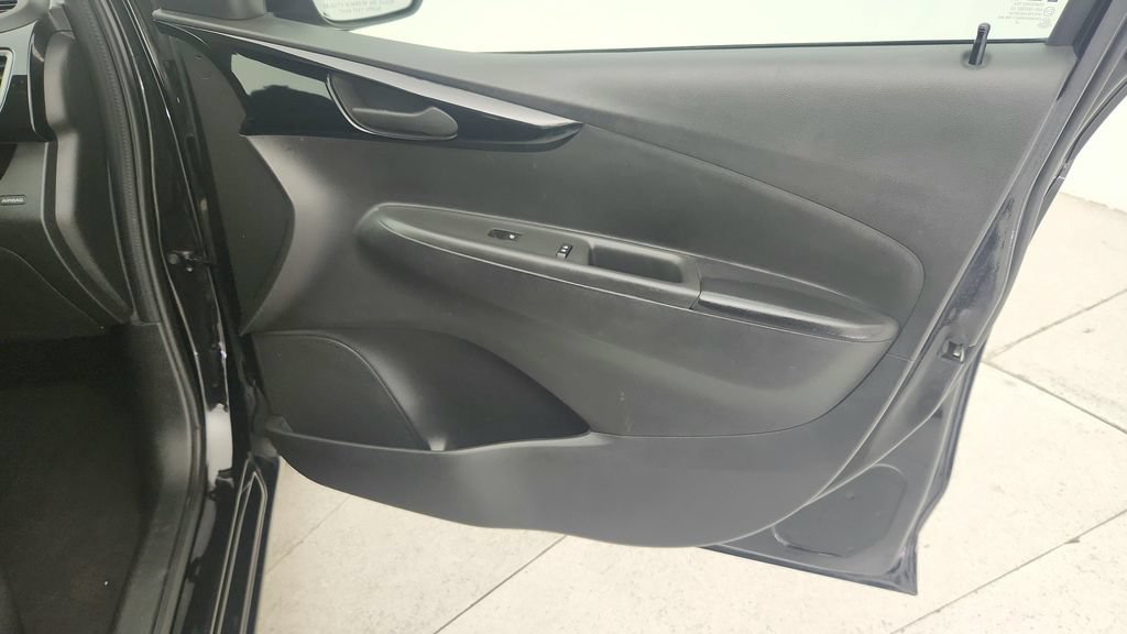 Used 2021 Chevrolet Spark LT FWD image 29
