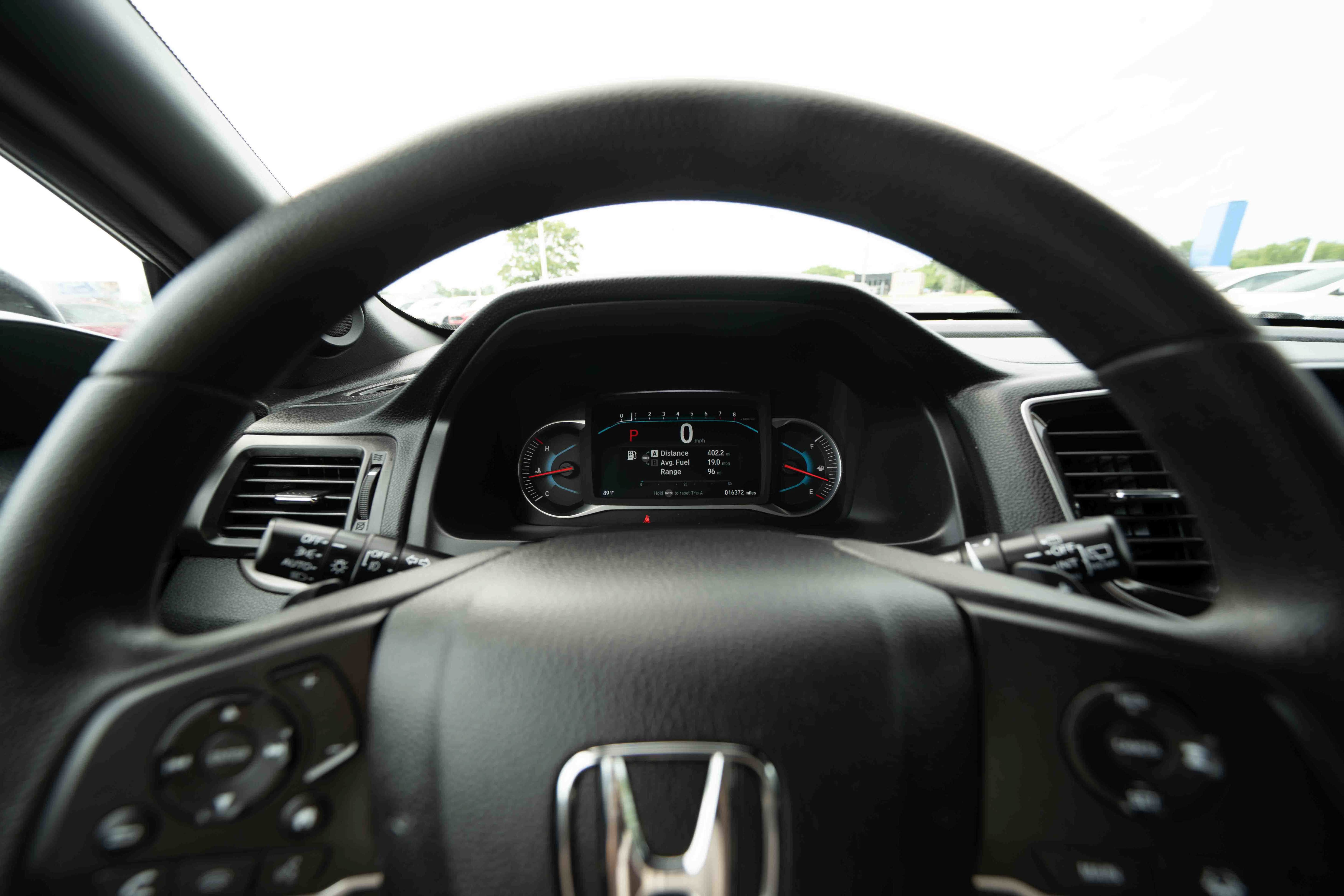 Used 2022 Honda Pilot Sport image 15