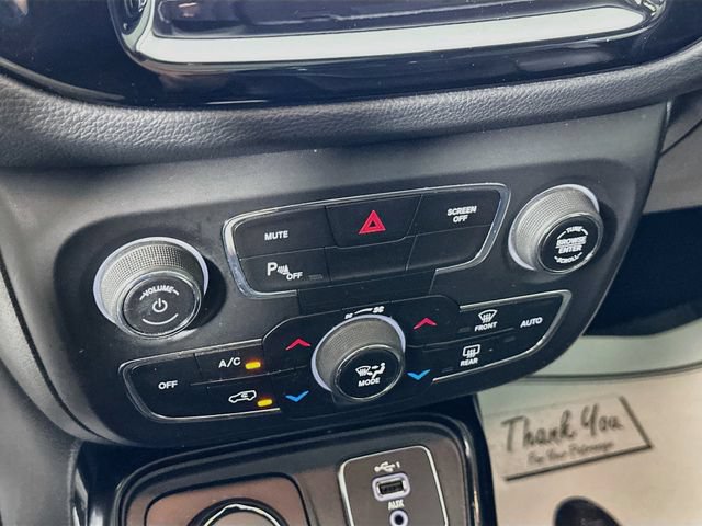 Used 2019 Jeep Compass Limited w/ Safety & Security Group AWD/4WD image 22