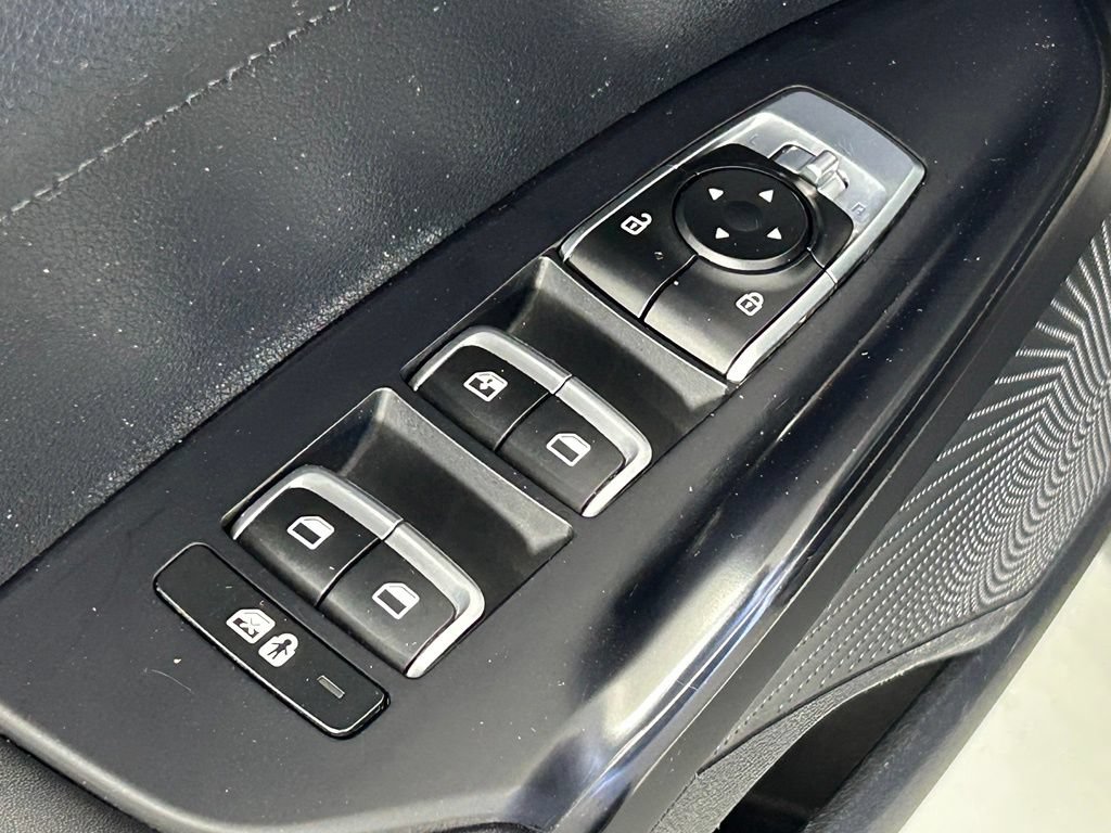 Used 2025 Kia K5 LXS FWD image 29