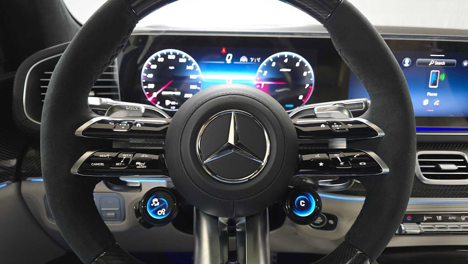New 2026 Mercedes-Benz GLE 63 AMG S image 26