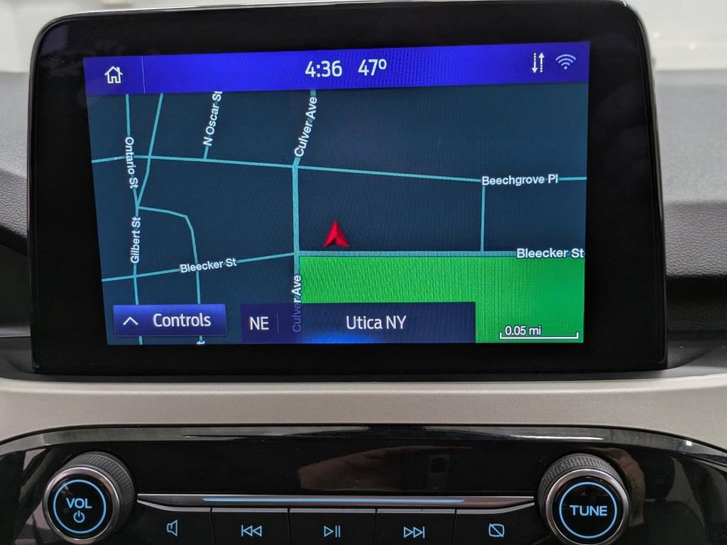 Used 2022 Ford Escape SEL AWD/4WD image 12