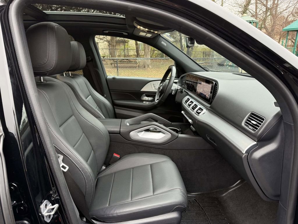 Used 2024 Mercedes-Benz GLE 350 4MATIC image 14