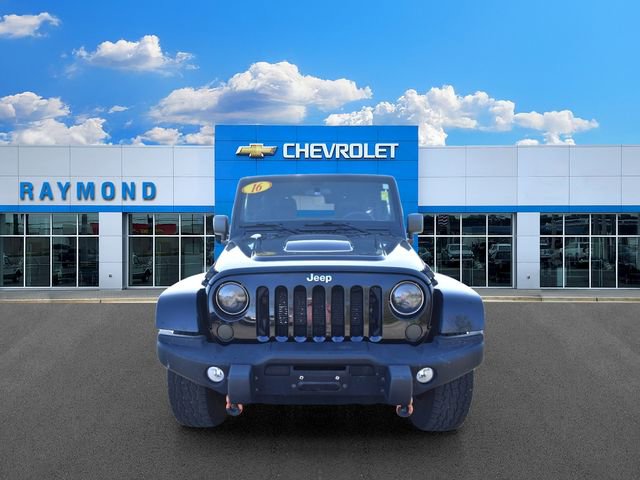 Used 2012 Jeep Wrangler Unlimited Rubicon AWD/4WD image 9