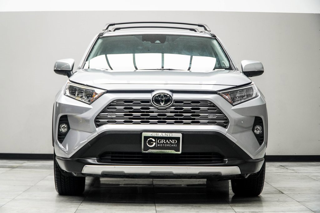 Used 2019 Toyota RAV4 Limited image 7