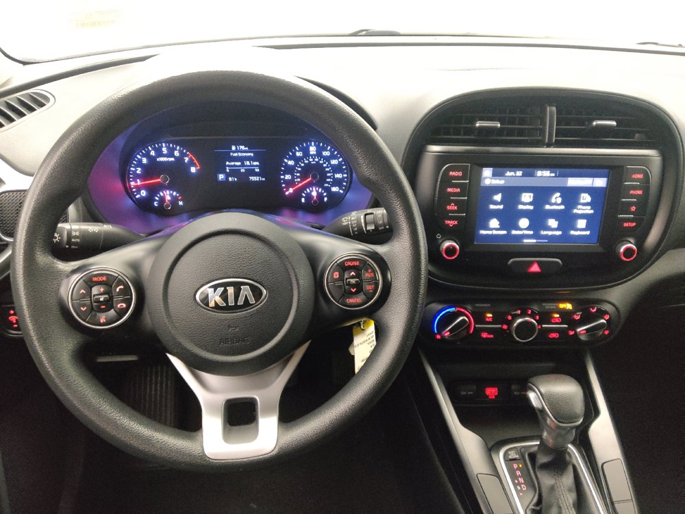 Used 2020 Kia Soul S FWD image 22