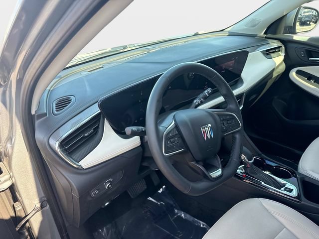Used 2025 Buick Encore GX Sport Touring w/ Advanced Technology Package FWD image 18